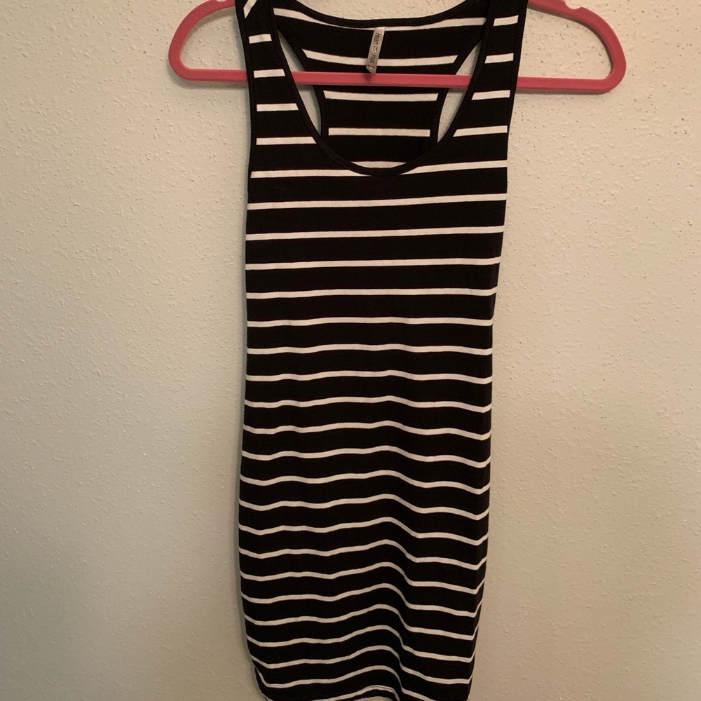 Heart & Hips black and white summer dress